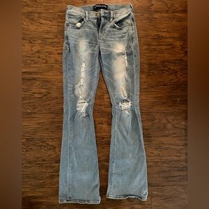Express Light wash Distressed denim flare jeans, Sz: 2R